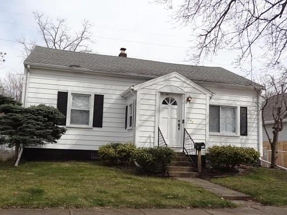 2nd image of 512 Woodworth St