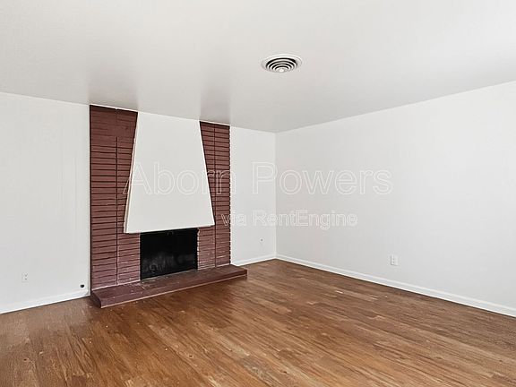 3rd image of 5441 Olympic Way