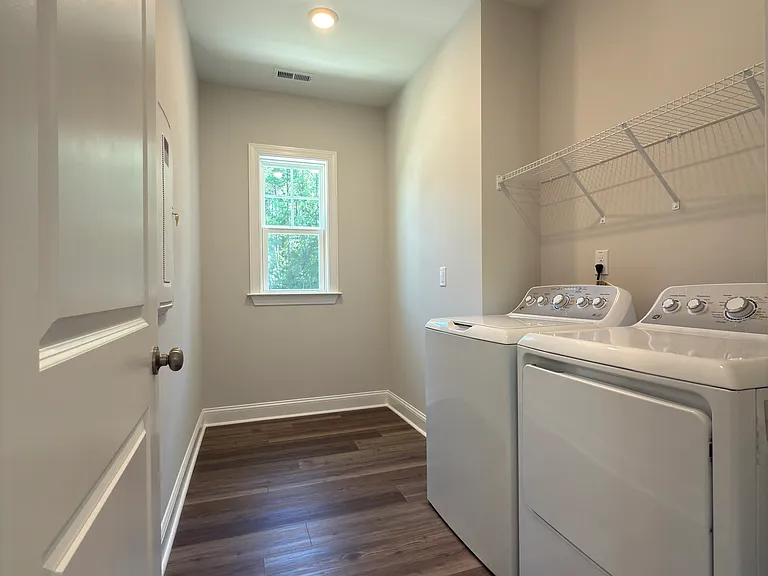 5633 Cayden Cove Dr — Photo 42