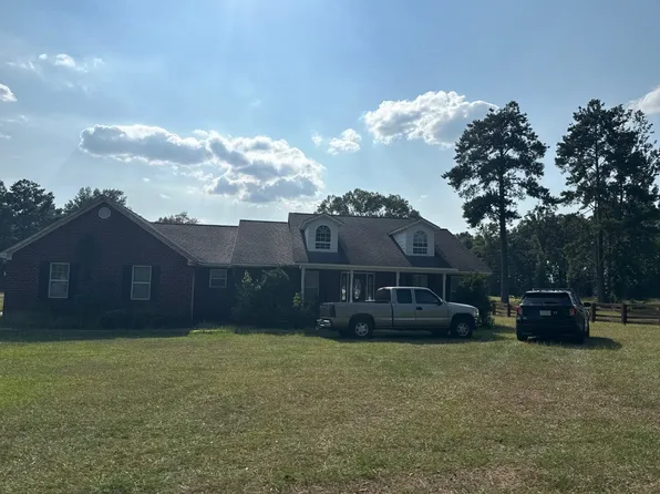 69 Sanders Dr, Columbia, MS 39429
