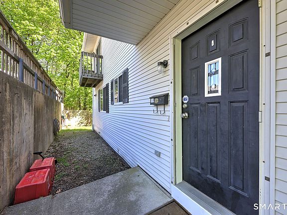 4th image of 4 Oak Street