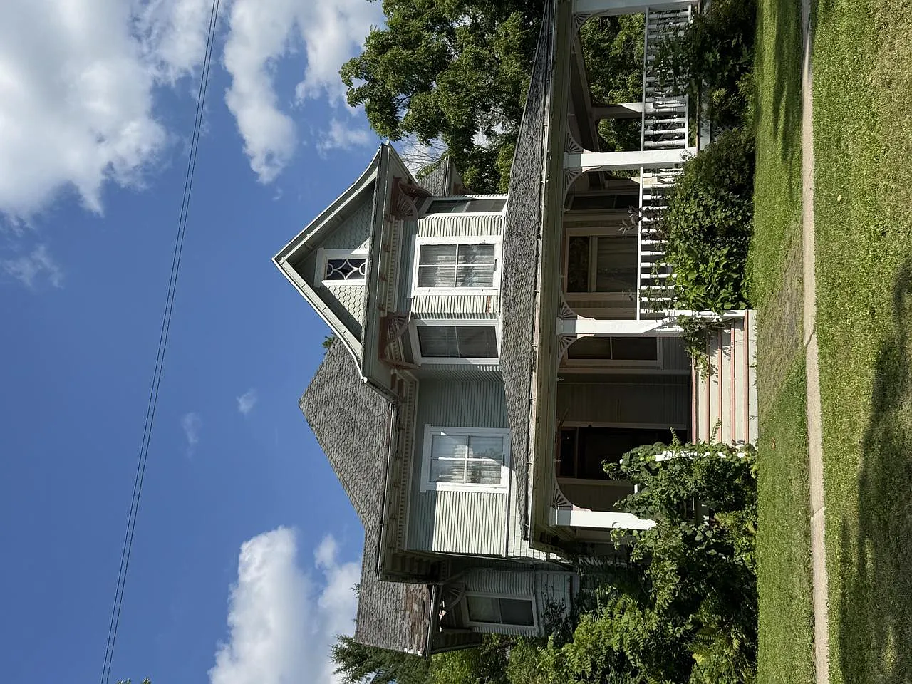 543 Madison STREET photo 1