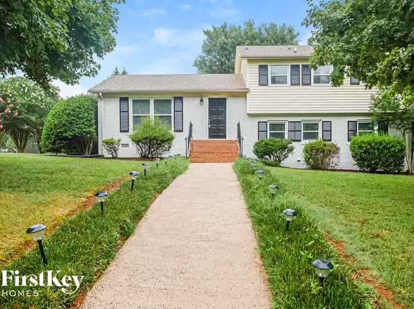 1322 Crescent St, Monroe, NC 28112