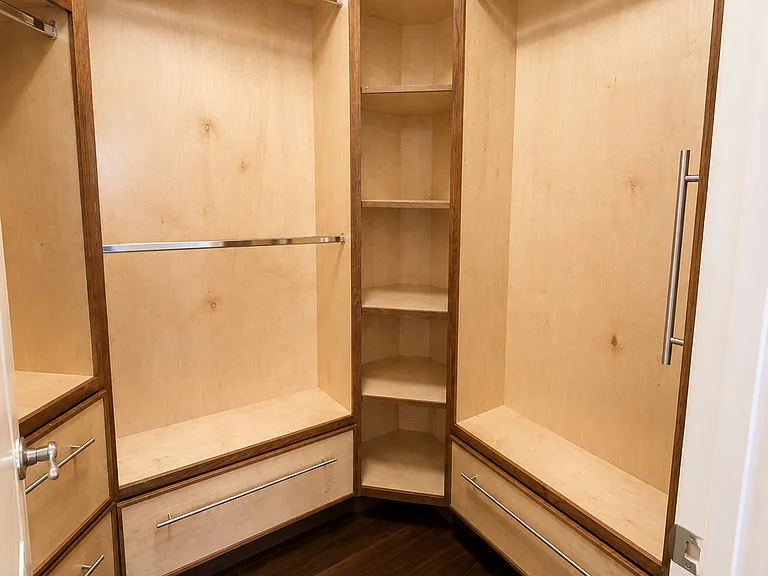 10411 Belfry Cir — Photo 22