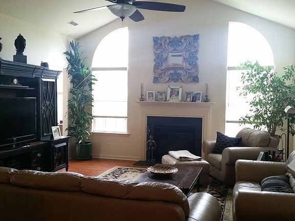 5th image of 26 Pebble Beach Dr