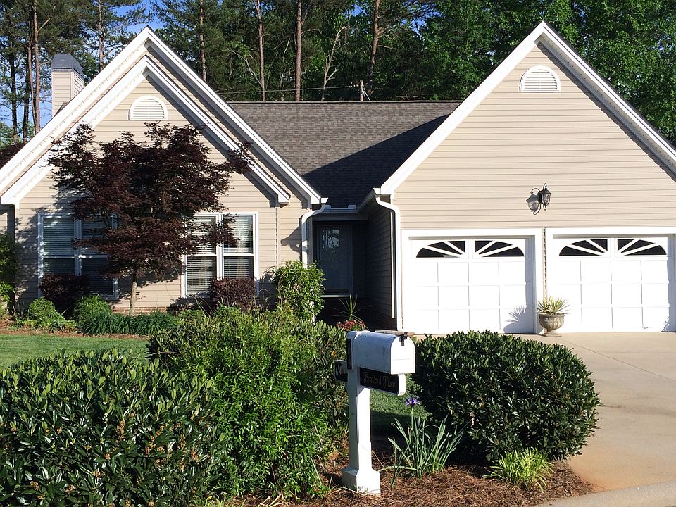 1st image of 1015 Bradford Pl