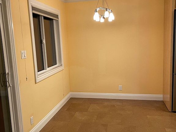 4th image of 3070 California St APT 104