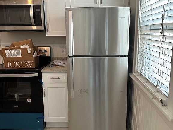 4th image of 58 Avery Ave #1