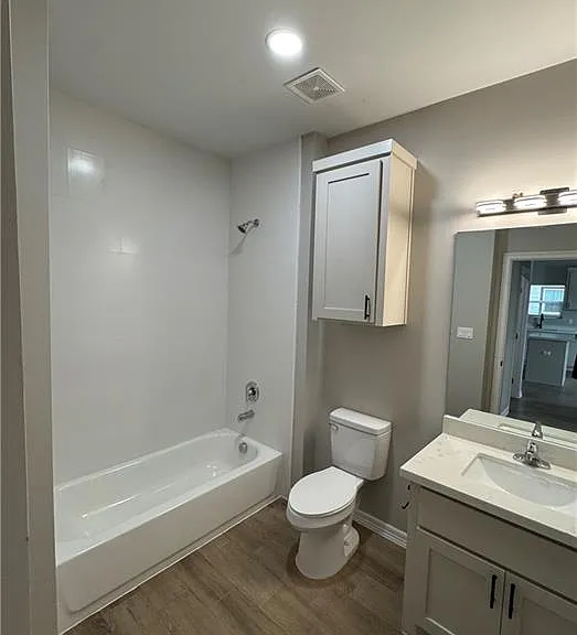 806 Ragland St #1 — Photo 7