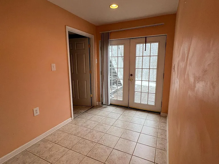 1009 Bayview Overlook #BASEMENT — Photo 2