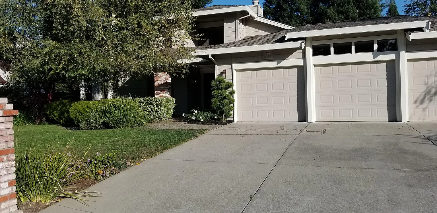 43 Cameron Ct photo 1