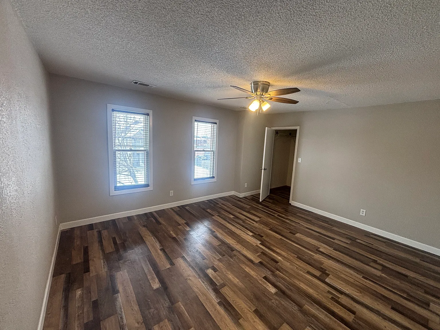 2 bed, 660 sqft, $1,695 — Photo 3