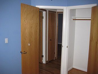 5th image of 1558 Naylor St