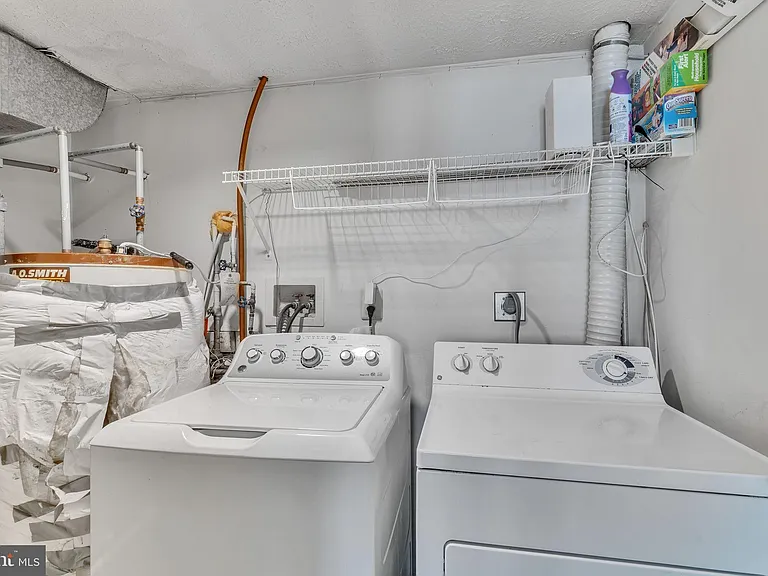 13920 Lord Fairfax Pl — Photo 23