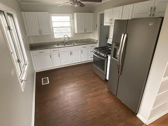 2nd image of 312 Indianwood Blvd