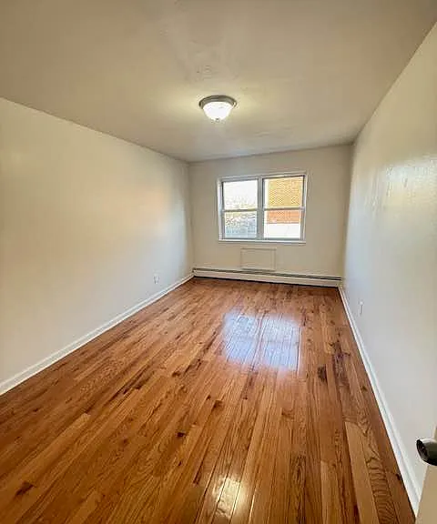 2741 Homecrest Ave #3R — Photo 2