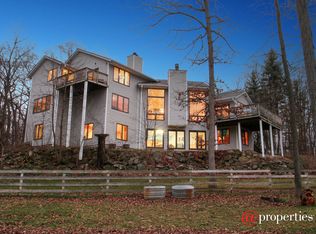 W4790 Palmer Rd, Lake Geneva, WI 53147