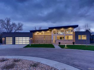 8 Wilder Ln, Littleton, CO 80123