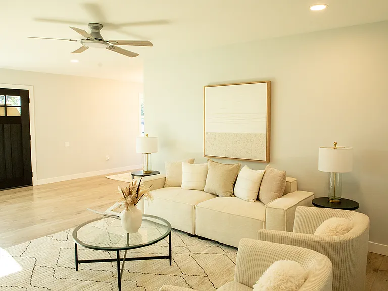 The Retreat at Paradise Valley Apartments — Photo 32
