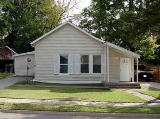 312 N 8th St, Columbia, MO 65201