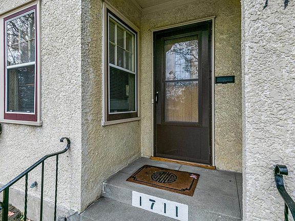 3rd image of 1711 Xerxes Ave N