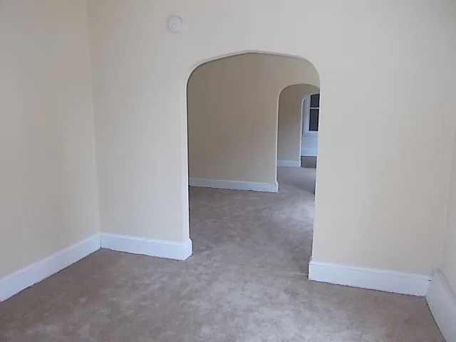 4 bed, 1432 sqft, $1,599 — Photo 2