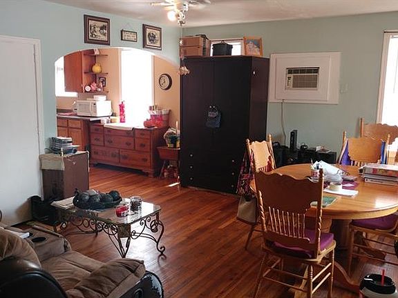 4th image of 517 Braddock Ave #&-519