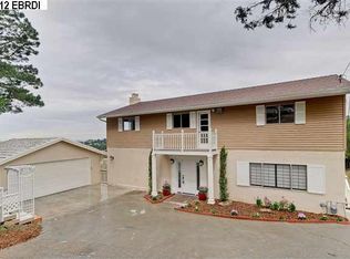 4379 Briar Cliff Rd, Oakland, CA 94605