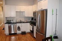 108 Marine Rd #1 — Photo 2