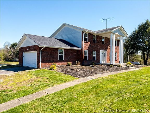 3rd image of 1696 N Shea Road