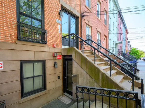 531 Garden Street image 1 of 29