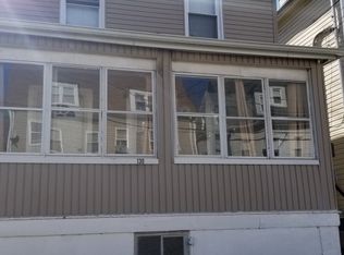 130 Ward St, Orange, NJ 07050