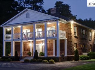 201 & 202 Ovens Ln, Blowing Rock, NC 28605