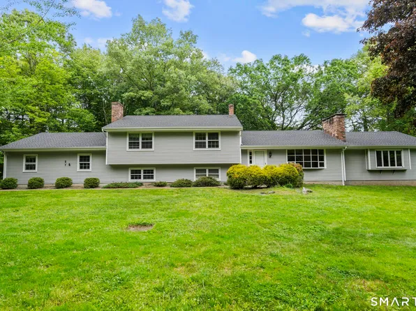 34 Ox Bow Lane, Woodbridge, CT 06525