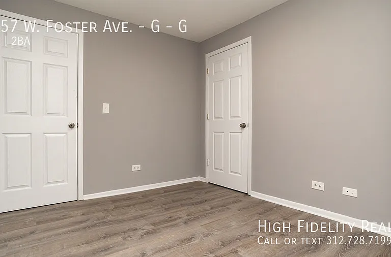 1057 W Foster Ave #G — Photo 10
