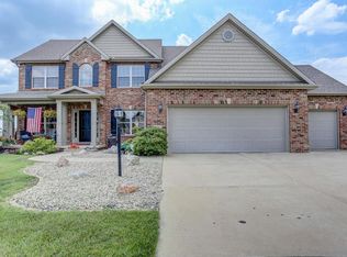 1805 Vale St, Champaign, IL 61822