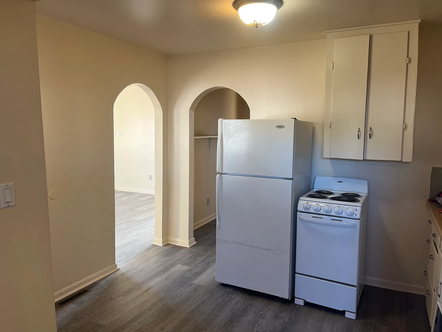 2 bed, 754 sqft, $1,050 — Photo 4