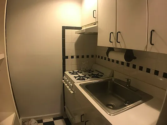 Rented by CitySites Real Estate Group | media 3