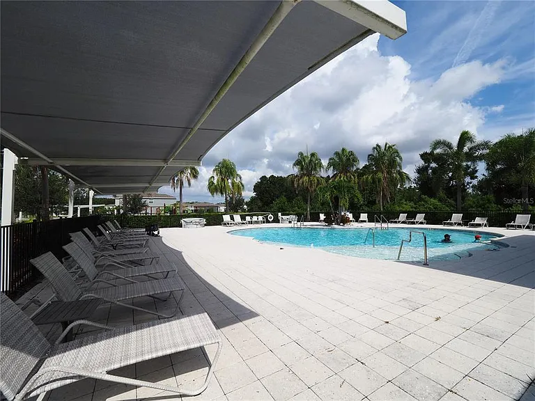 1722 Woodleaf Hammock Ct — Photo 40