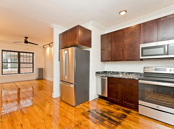2nd image of 845 W Agatite Ave APT 2W