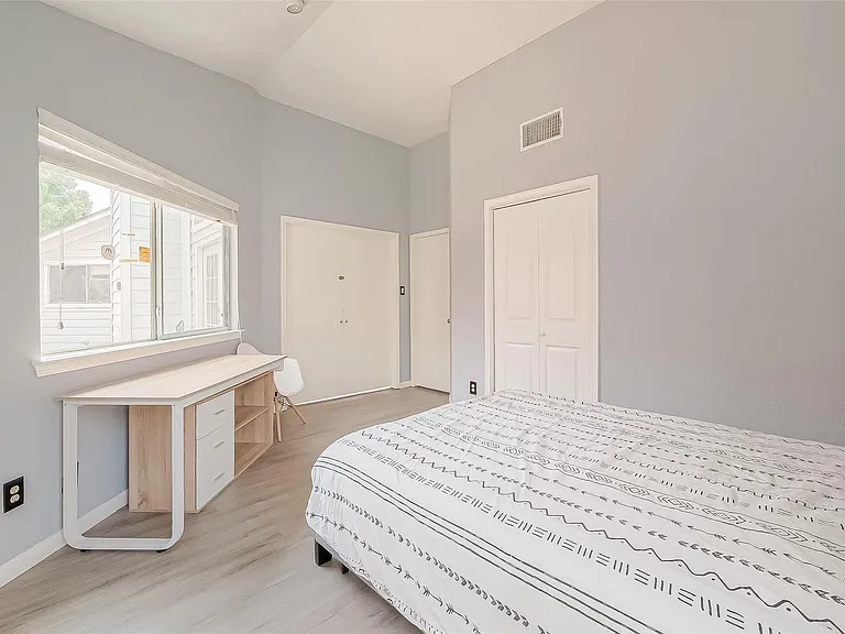 9310 Corner Oaks Ln — Photo 33