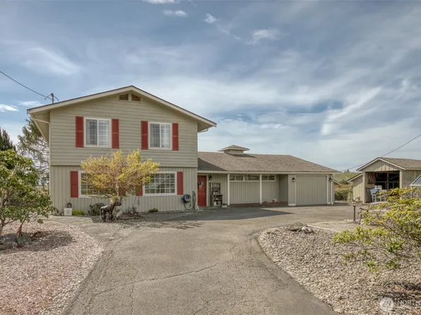 91 Hogan Road, Hoquiam, WA 98550