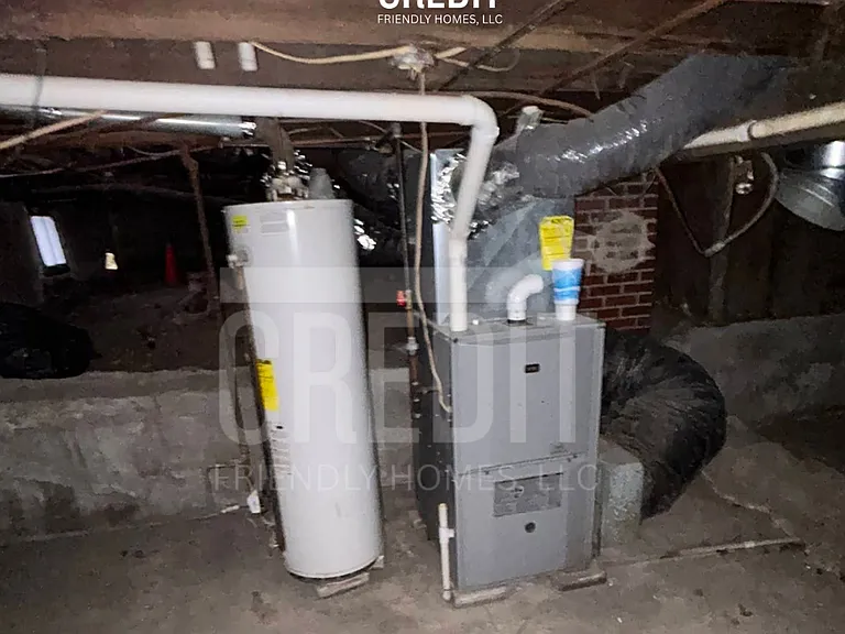 106 S Benton St — Photo 9