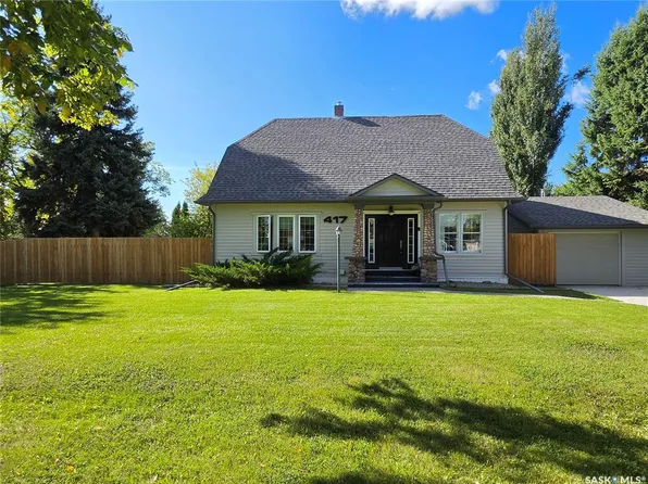 417 Centre STREET, Meadow Lake, SK S9X 1E5