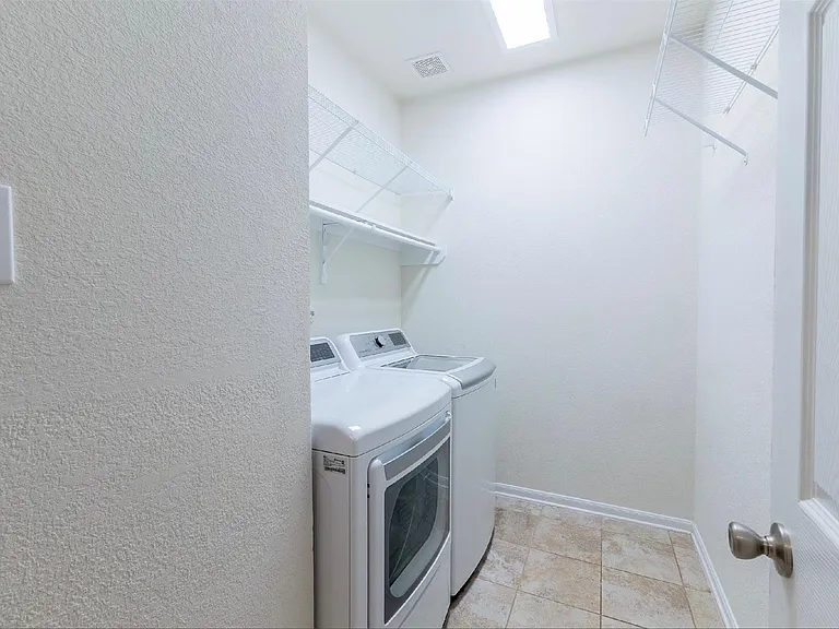 2850 Cayden Creek Way — Photo 14