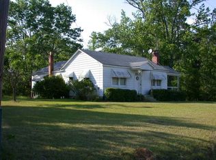 406 Brown St, Mc Cormick, SC 29835