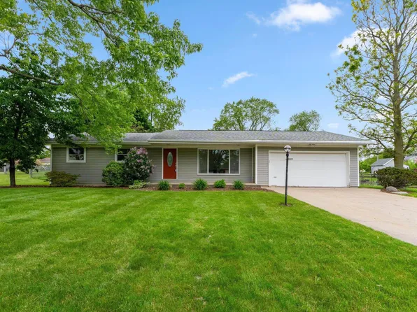 7229 Bradford Dr, Fort Wayne, IN 46835