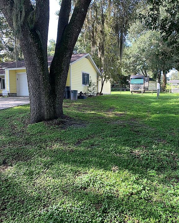 2nd image of 37440 Moore Dr