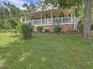 231 Old Charity Hill Rd, Elizabethton, TN 37643
