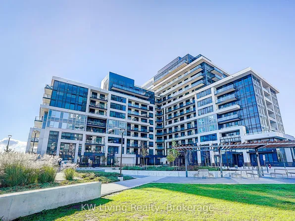 3200 William Coltson Ave #724, Oakville, ON L6H 7W6